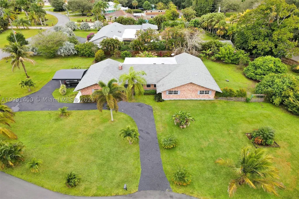 2801 SW 139th Way Davie FL 33330