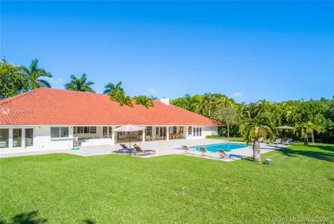 8251 Old Cutler Road Coral Gables FL 33143