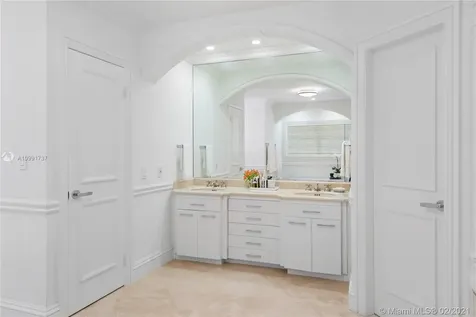 8251 Old Cutler Road Coral Gables FL 33143