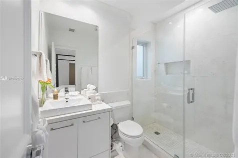 8251 Old Cutler Road Coral Gables FL 33143