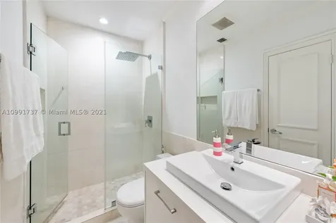 8251 Old Cutler Road Coral Gables FL 33143
