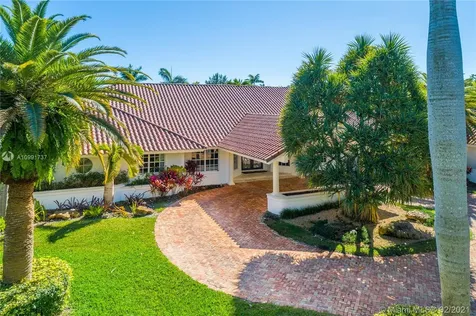 8251 Old Cutler Road Coral Gables FL 33143