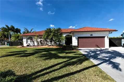 13283 SW 201st Terrace Miami FL 33177