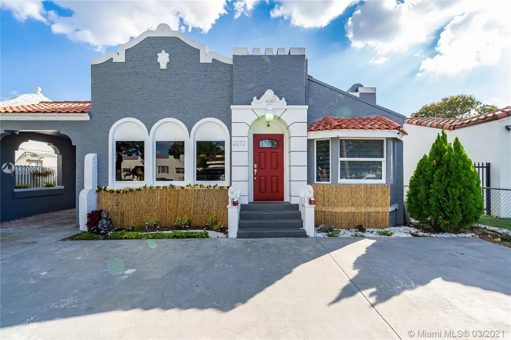 2272 SW 5th Street Miami FL 33135