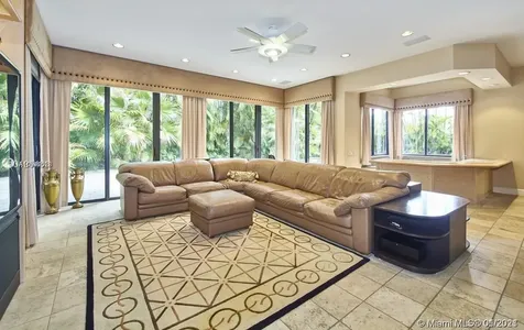 20143 NE 19th Place Miami FL 33179