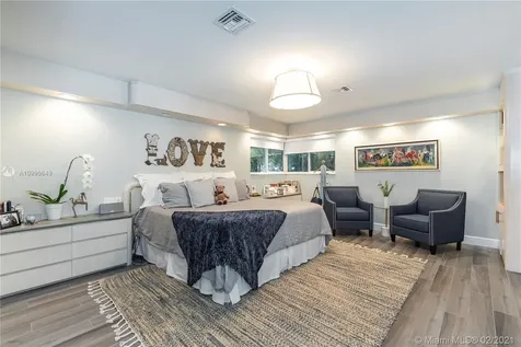 160 Bal Cross Drive Bal Harbour FL 33154