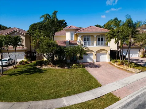 6904 NW 113th Place Doral FL 33178