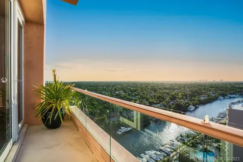 60 Edgewater Drive Coral Gables FL 33133