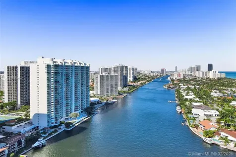 20201 E Country Club Drive Aventura FL 33180
