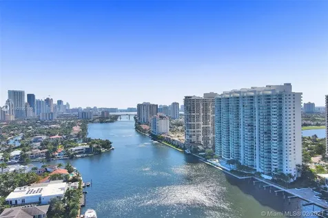 20201 E Country Club Drive Aventura FL 33180