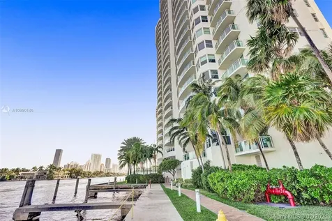 20201 E Country Club Drive Aventura FL 33180