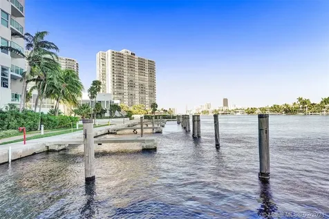 20201 E Country Club Drive Aventura FL 33180