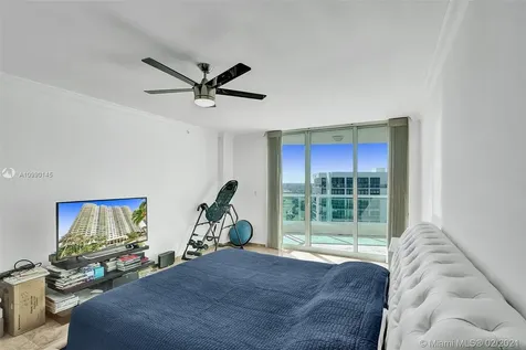 20201 E Country Club Drive Aventura FL 33180