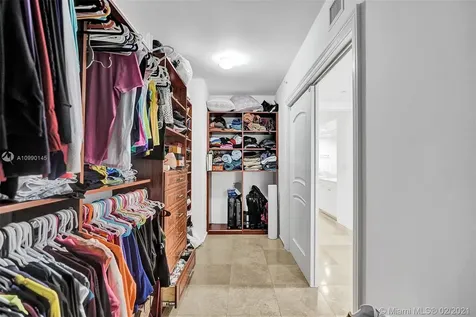 20201 E Country Club Drive Aventura FL 33180