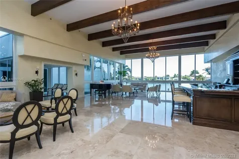 20201 E Country Club Drive Aventura FL 33180