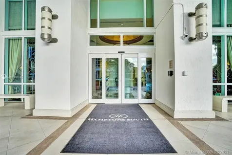 20201 E Country Club Drive Aventura FL 33180