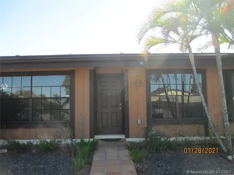 11120 Redwood Avenue Pembroke Pines FL 33026