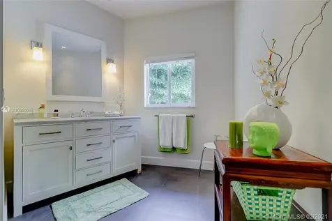 8650 Old Cutler Road Coral Gables FL 33143