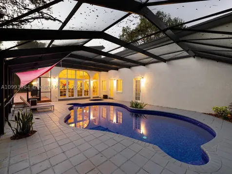 5900 SW 100th Terrace Pinecrest FL 33156