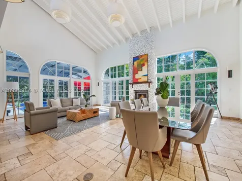 5900 SW 100th Terrace Pinecrest FL 33156