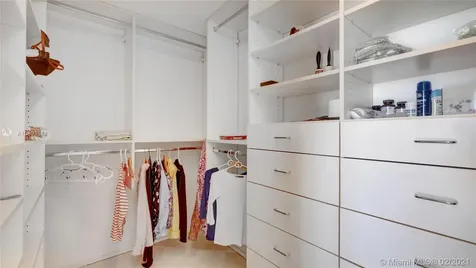 400 Alton Road Miami Beach FL 33139