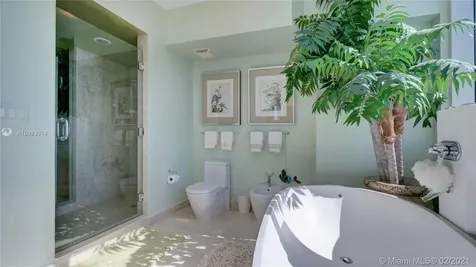 400 Alton Road Miami Beach FL 33139