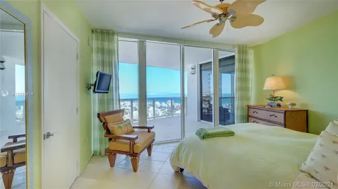 400 Alton Road Miami Beach FL 33139