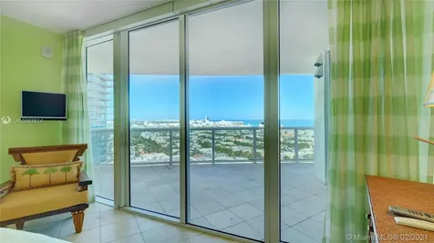 400 Alton Road Miami Beach FL 33139
