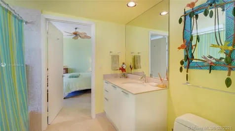400 Alton Road Miami Beach FL 33139