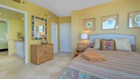 400 Alton Road Miami Beach FL 33139