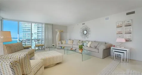 400 Alton Road Miami Beach FL 33139