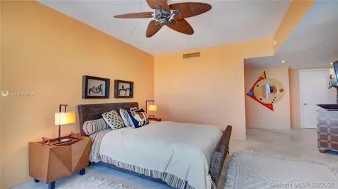 400 Alton Road Miami Beach FL 33139