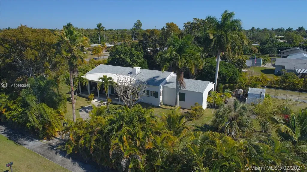 1601 NE 1st Terrace Homestead FL 33030