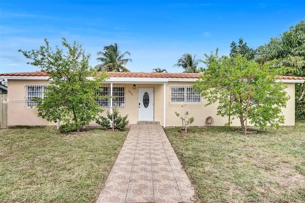 1051 NE 213th Terrace Miami FL 33179