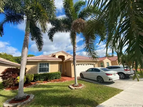 16061 La Costa Drive Weston FL 33326