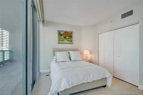 1331 Brickell Bay Drive Miami FL 33131