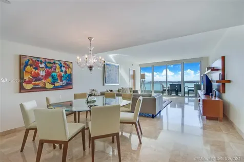 1331 Brickell Bay Drive Miami FL 33131