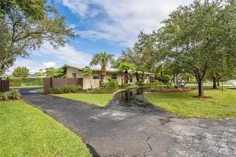 8445 SW 143rd Street Palmetto Bay FL 33158