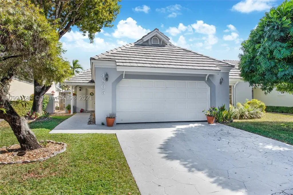 4805 NW 99th Court Doral FL 33178