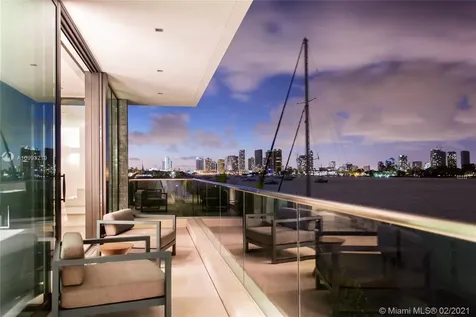 421 N Hibiscus Drive Miami Beach FL 33139