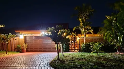 8932 SW 150th Avenue Miami FL 33196