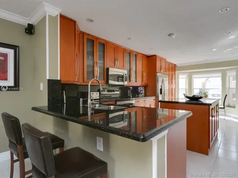 1125 Lemonwood Street Hollywood FL 33019