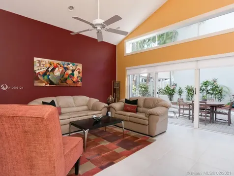 1125 Lemonwood Street Hollywood FL 33019
