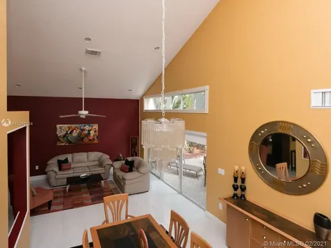 1125 Lemonwood Street Hollywood FL 33019