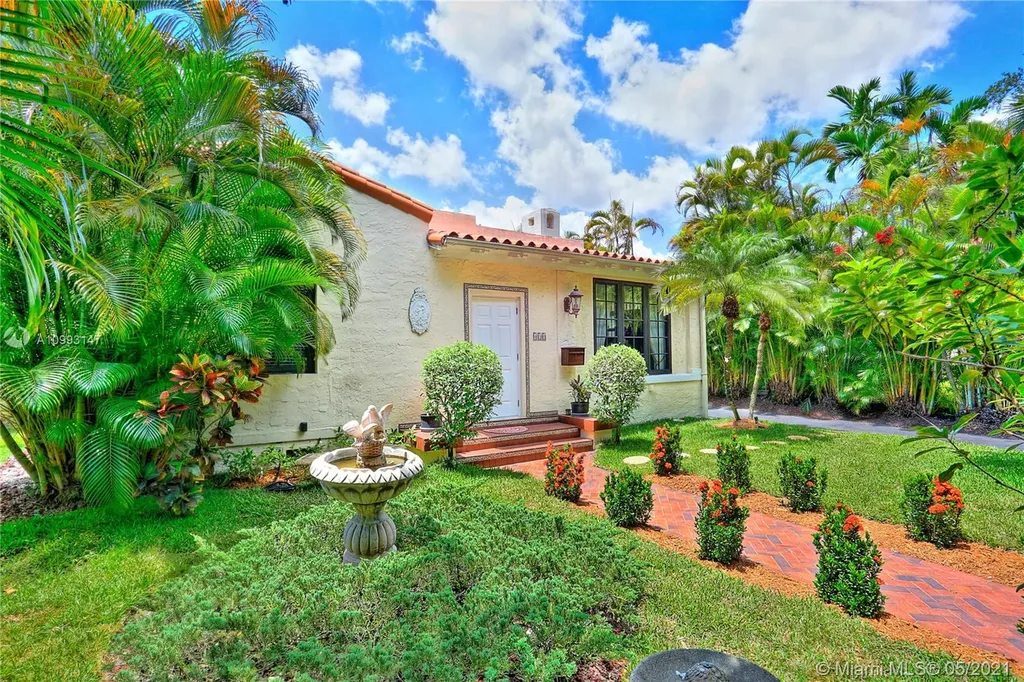 410 Alhambra Circle Coral Gables FL 33134