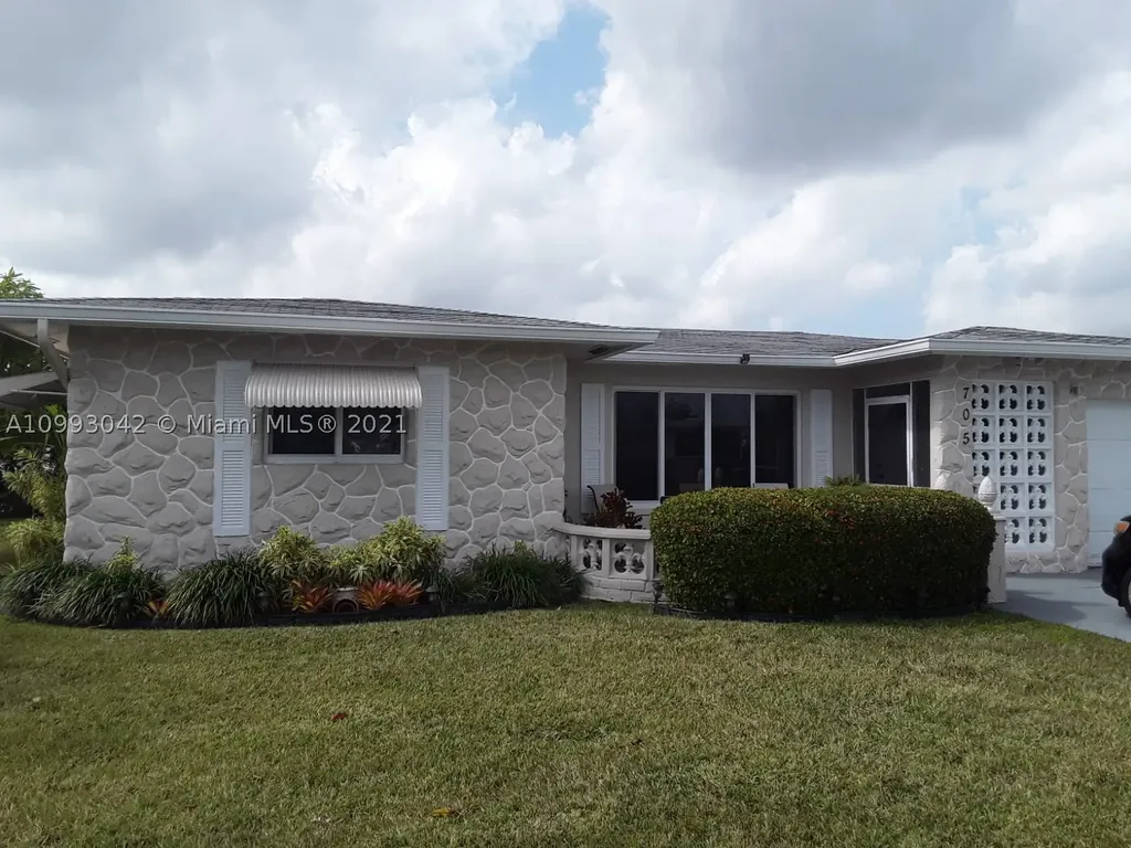 705 NW 73rd Terrace Margate FL 33063