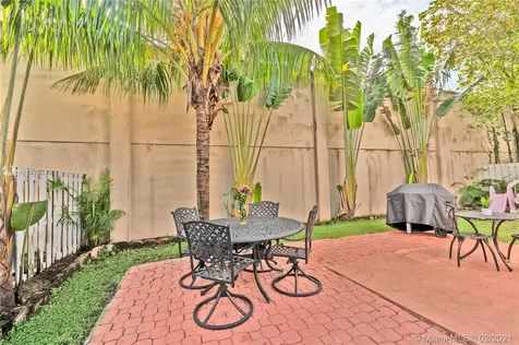 6010 NW 42nd Avenue Coconut Creek FL 33073