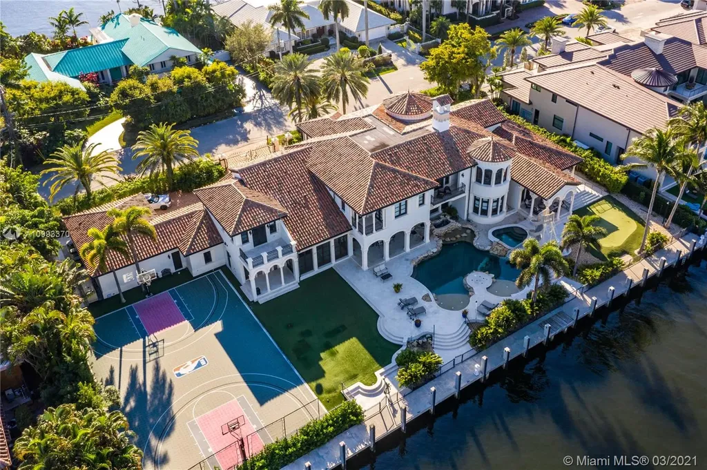 2571 Del Lago Drive Fort Lauderdale FL 33316