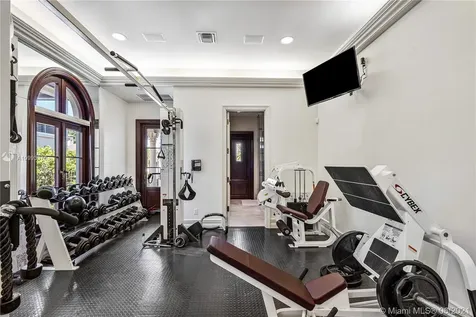 2571 Del Lago Drive Fort Lauderdale FL 33316