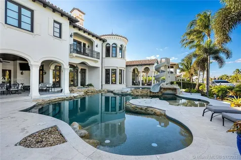 2571 Del Lago Drive Fort Lauderdale FL 33316